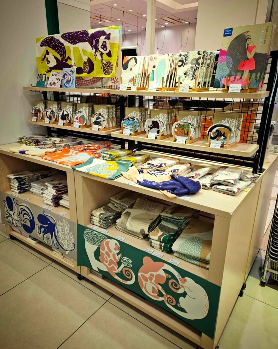 ハンズ博多店 1階